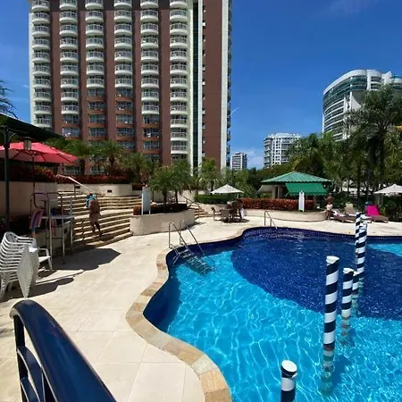 Flat Na Barra Da Tijuca - Premium - Com Cozinha, Microondas, Estacionamento, Balsa Para Praia, Academia, Muito Lindo, Confortavel E Aconchegante